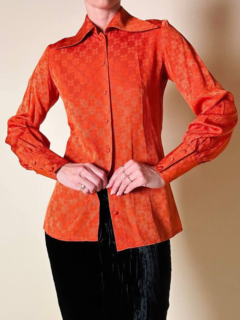 Camicia in seta Jacquard arancione con maxi colletto “Alex”