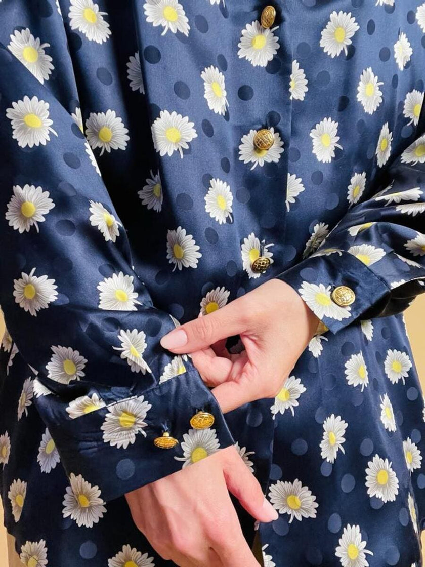 Camicia in raso di seta Jaquard blu notte fantasia margherite