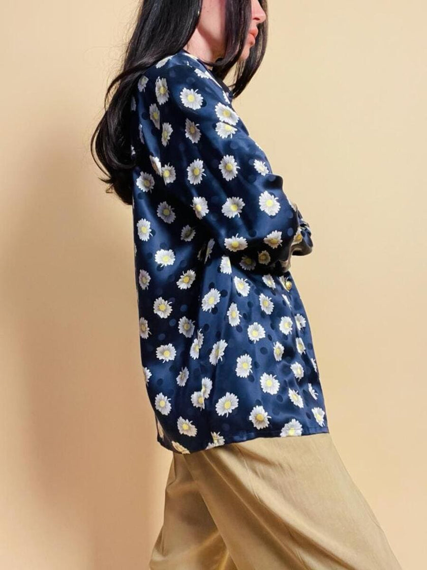 Camicia in raso di seta Jaquard blu notte fantasia margherite