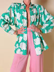 Camicia oversize in seta Jacquard fantasia floreale verde e bianca “Ballon”