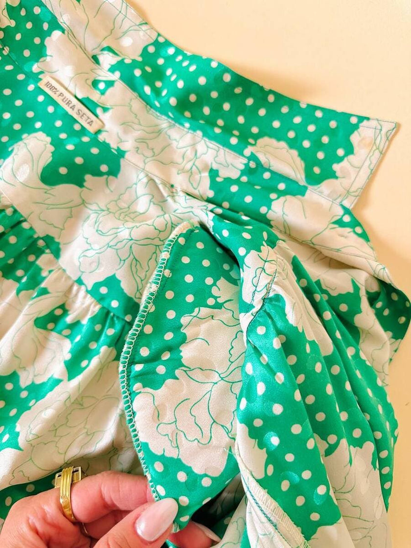 Camicia oversize in seta Jacquard fantasia floreale verde e bianca “Ballon”