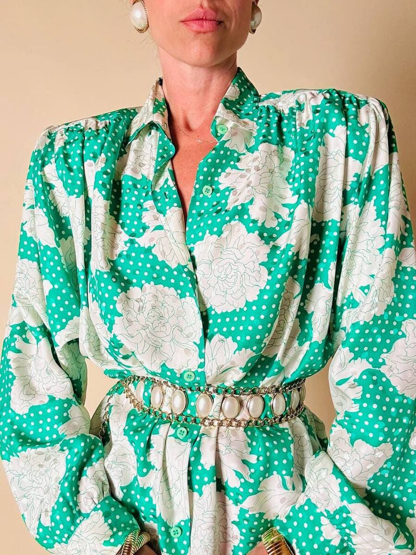 Camicia oversize in seta Jacquard fantasia floreale verde e bianca “Ballon”