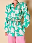 Camicia oversize in seta Jacquard fantasia floreale verde e bianca “Ballon”