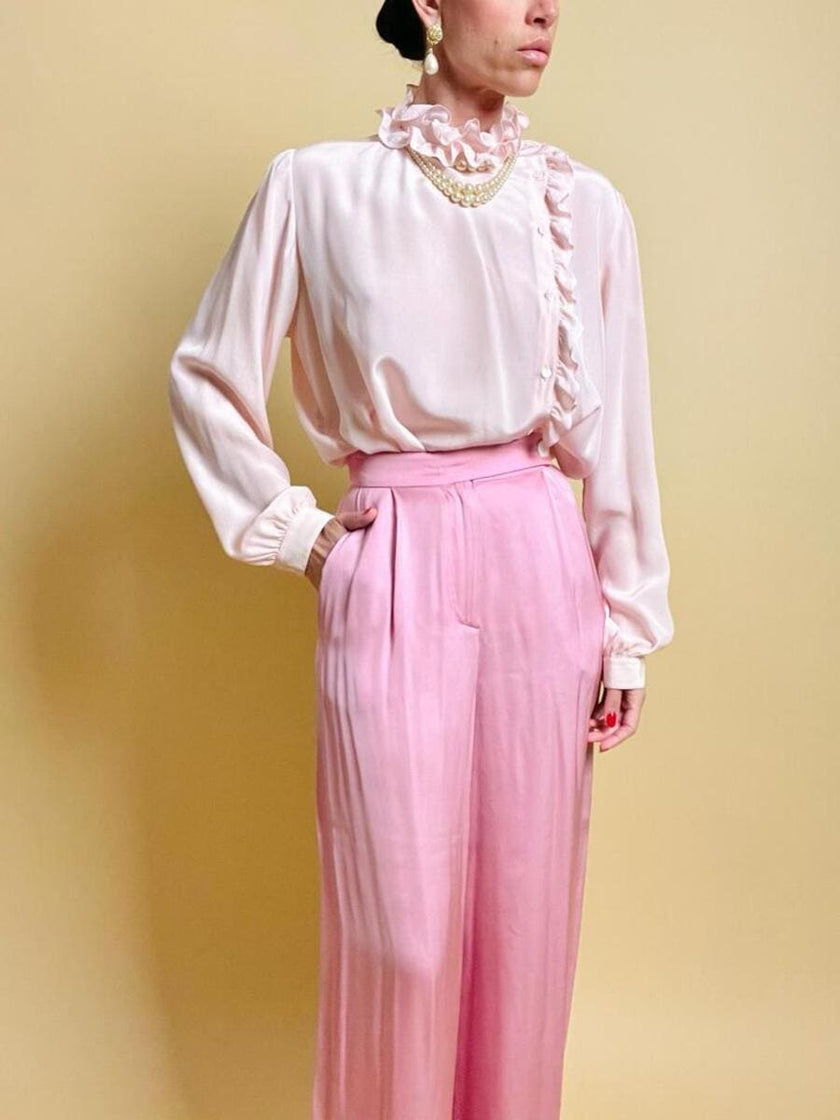 Camicia in seta rosa pastello con ruches 
