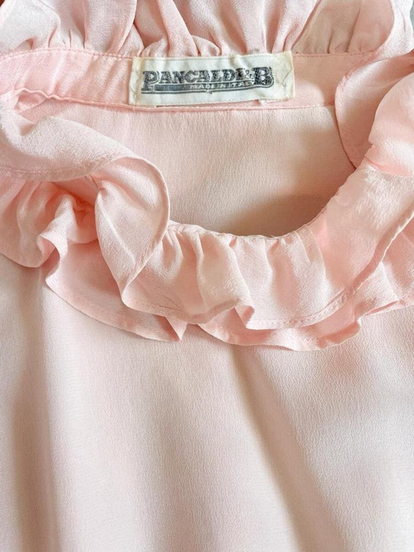 Camicia in seta rosa pastello con ruches 