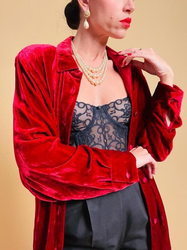 Camicia in velluto rosso scarlatto e seta
