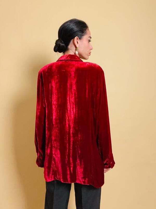 Camicia in velluto rosso scarlatto e seta