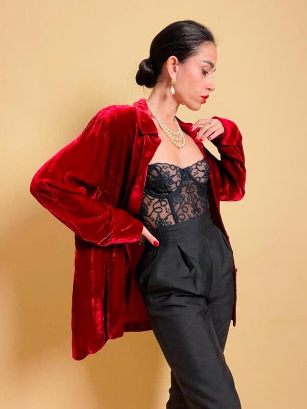 Camicia in velluto rosso scarlatto e seta