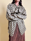 Camicia oversize con fiocco al collo fango e nera