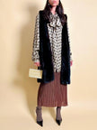 Camicia oversize con fiocco al collo fango e nera