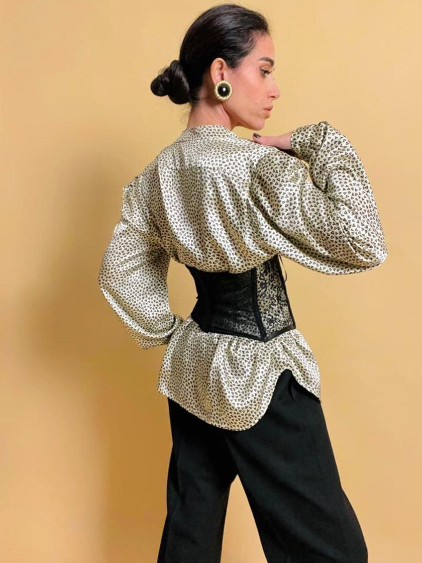 Camicia sartoriale in raso ivory con micro fantasia nera