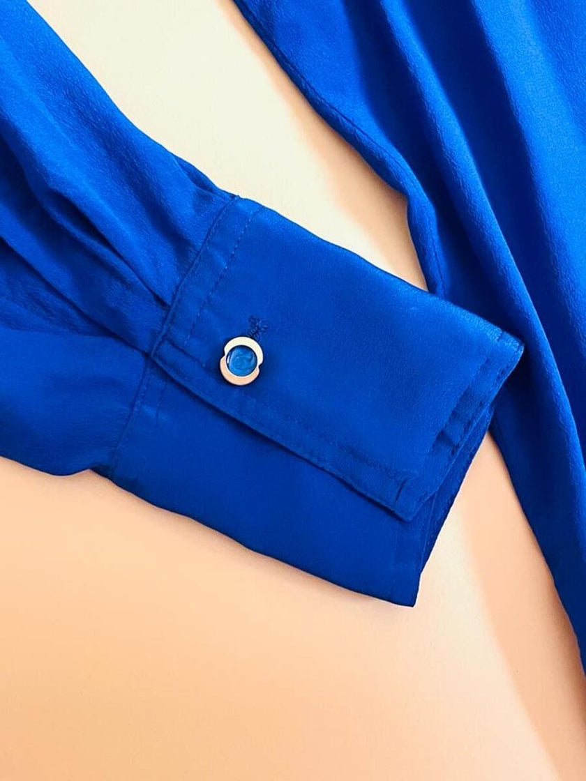 Camicia sartoriale in seta blu Majorelle