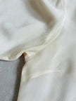 Camicia in seta avorio con pizzo ricamato a mano