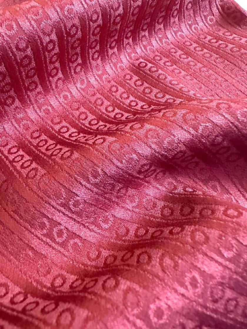 Camicia in seta Jaquard rosa antico con bottoni di madreperla