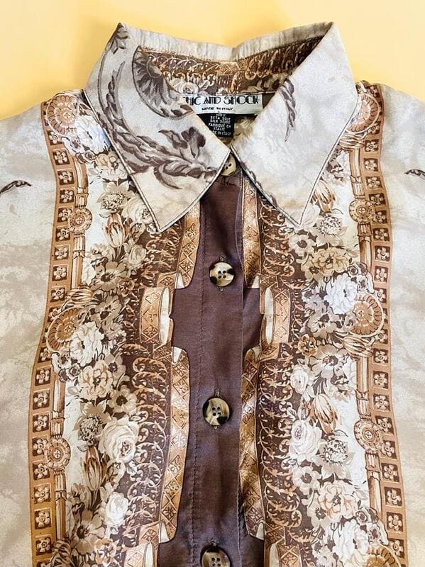 Camicia in pura seta fantasia grottesca
