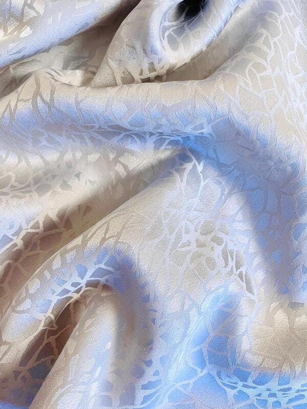 Camicia in seta Jacquard grigio perla