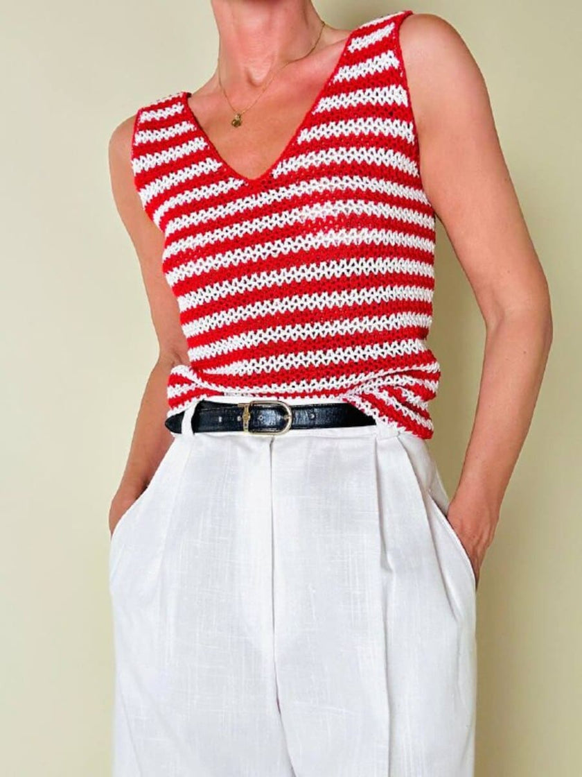 Canotta handmade in crochet a righe bianche e rosse