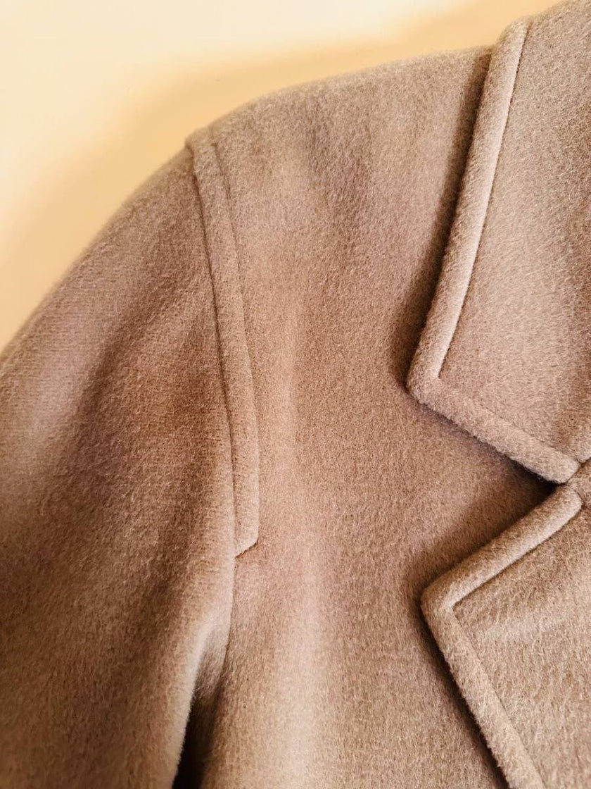 Cappotto doppiopetto in drap di lana cammello 