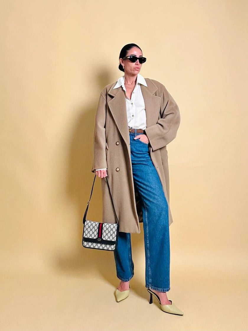 Cappotto doppiopetto in drap di lana cammello 