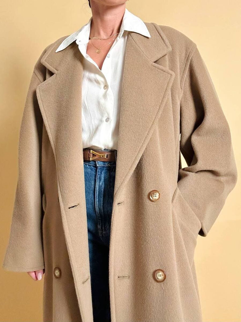 Cappotto doppiopetto in drap di lana cammello 