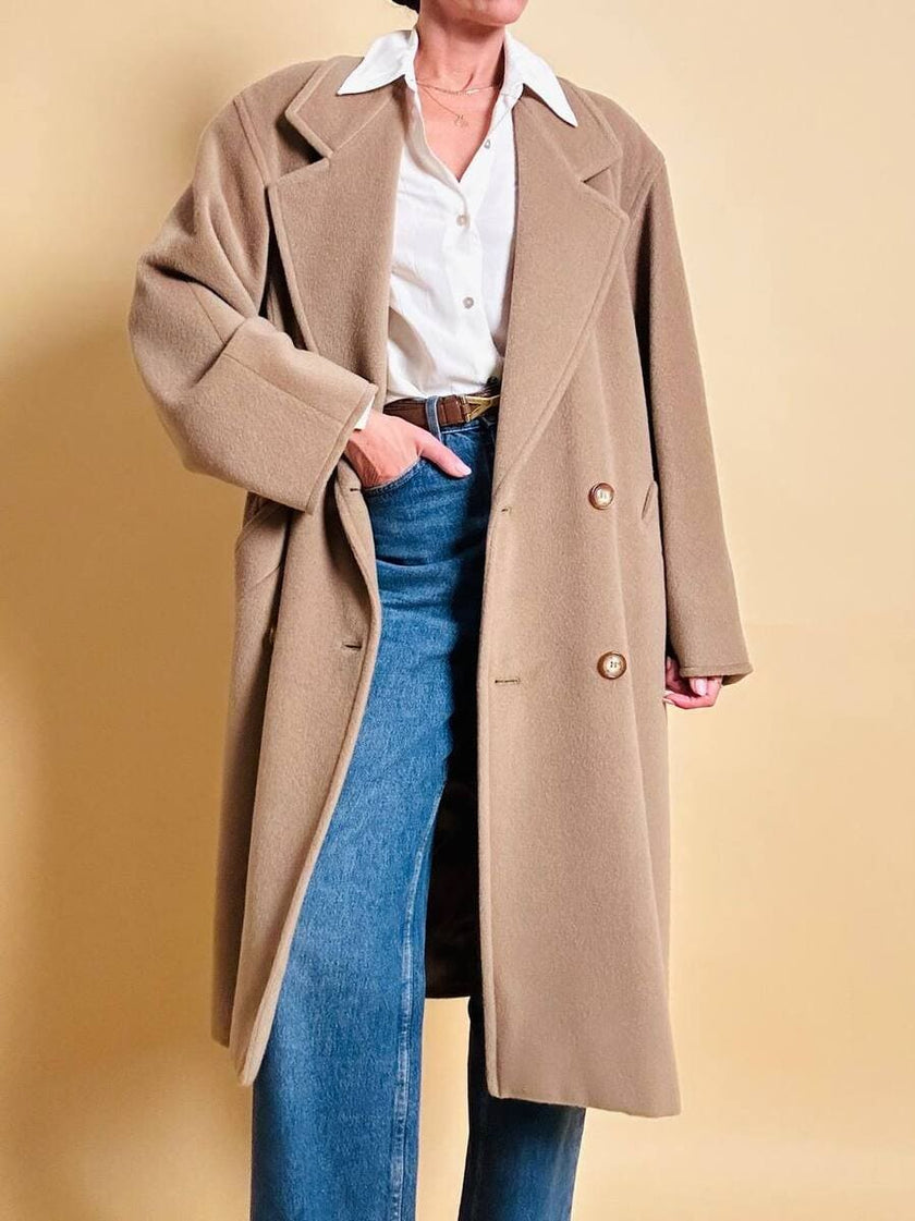 Cappotto doppiopetto in drap di lana cammello 