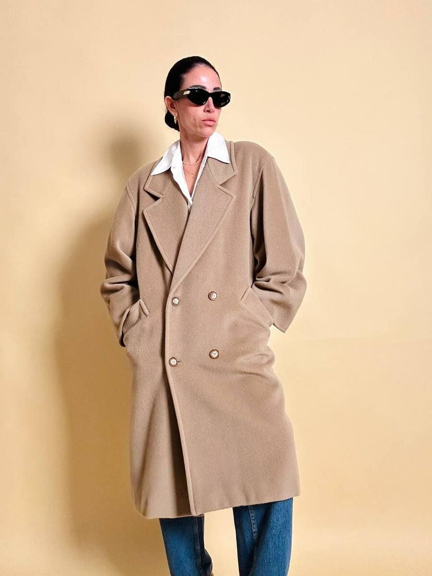 Cappotto doppiopetto in drap di lana cammello 