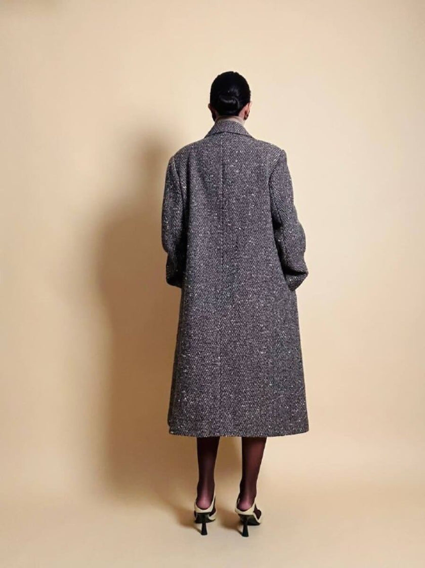 Cappotto Elena Miròin lana boutonné con motivo spinato