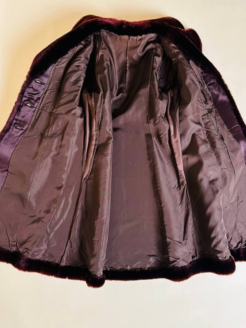 Cappotto doppiopetto in montone rasato rosso marrone