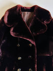 Cappotto doppiopetto in montone rasato rosso marrone