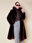 Cappotto doppiopetto in montone rasato rosso marrone