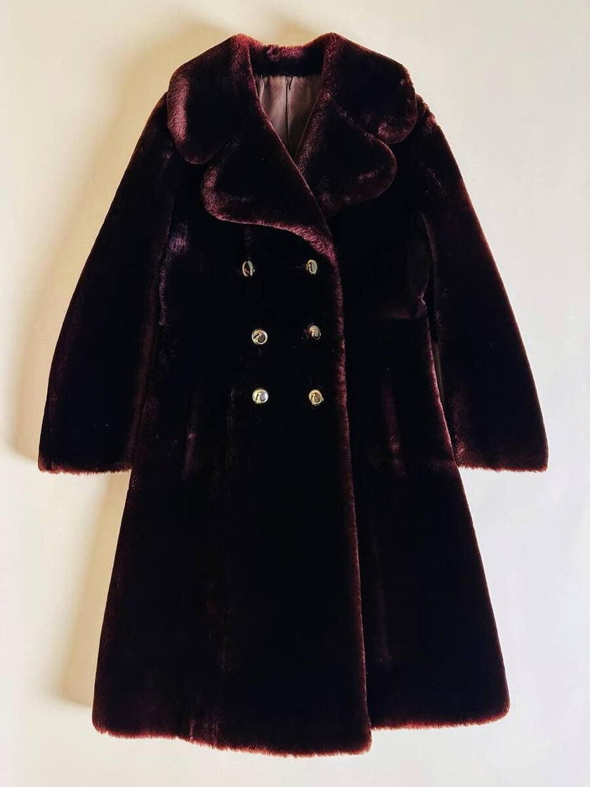 Cappotto doppiopetto in montone rasato rosso marrone