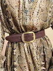 Cintura in pelle stampa tejus color ebano con maxi fibbia oro satinato