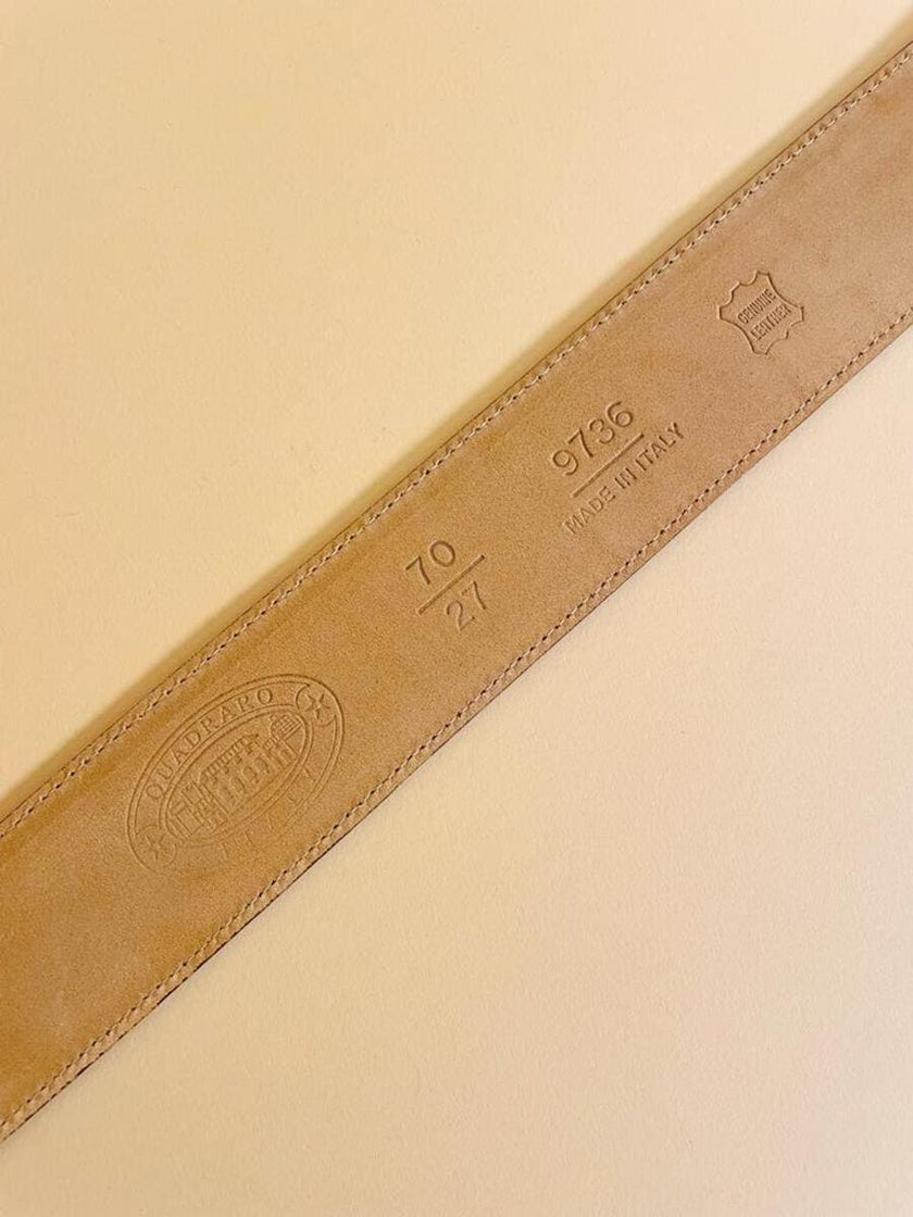 Cintura in pelle stampa tejus color ebano con maxi fibbia oro satinato