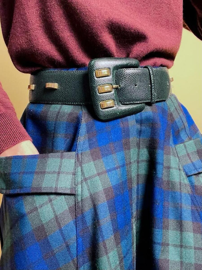 Cintura in pelle stampa tejus verde bosco con maxi borchie oro “Pierre Cardin”