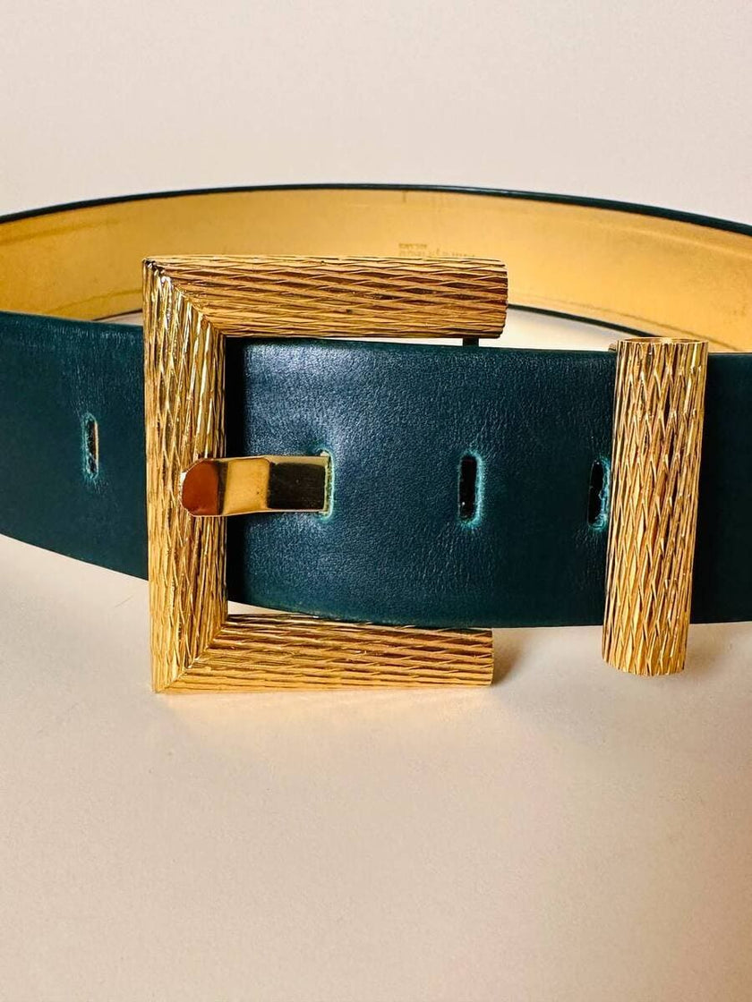 Cintura in pelle verde inglese con fibbia dorata 