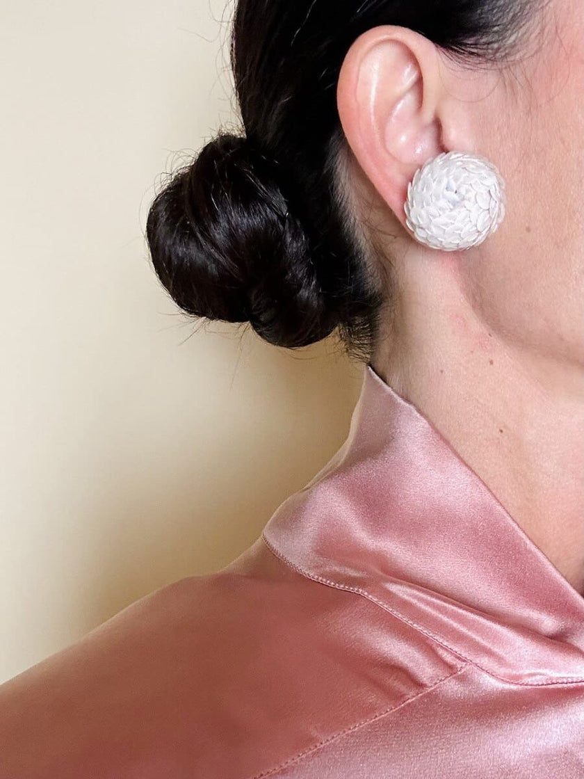 White sequin button-on clip