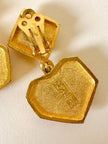 Clip pendenti a forma di cuore oro e corallo “Yves Saint Laurent”