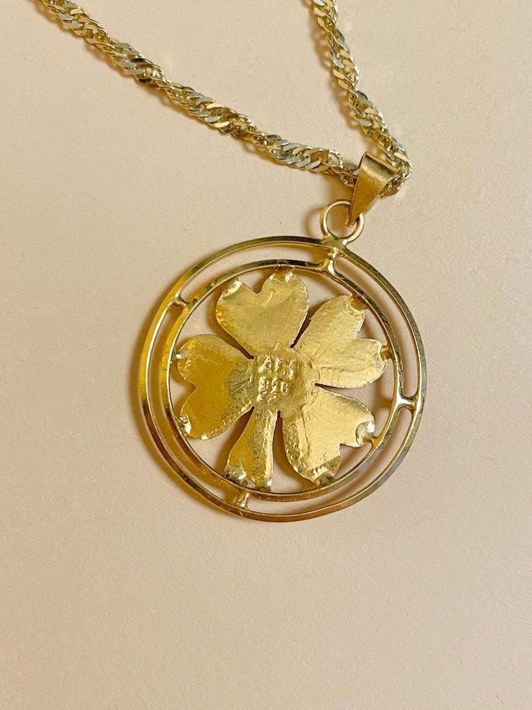Collana porta fortuna con ciondolo quadrifoglio