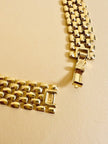 Collier in maglia metallica oro con cristalli incastonati