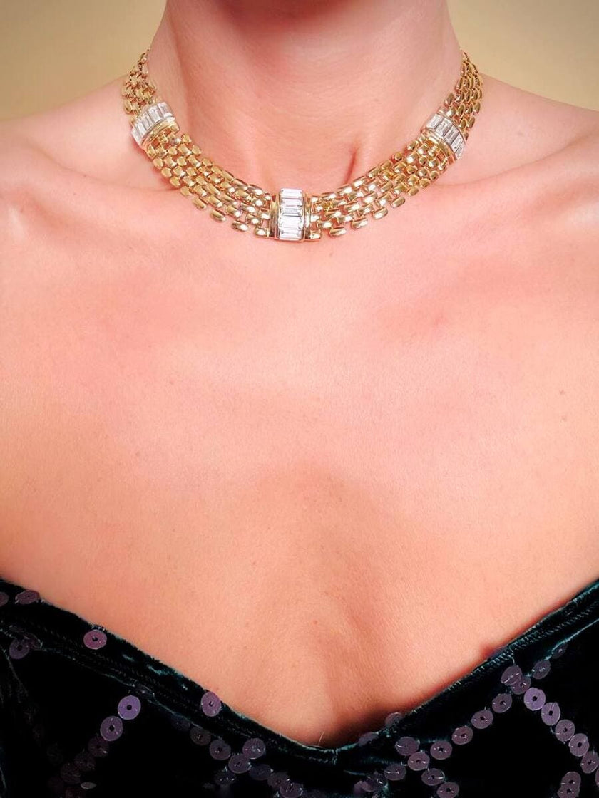 Collier in maglia metallica oro con cristalli incastonati