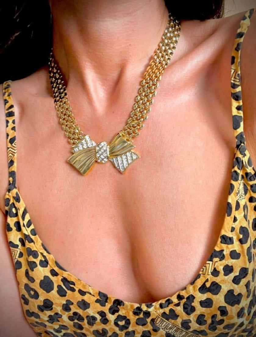 Gold-toned necklace with maxi bow