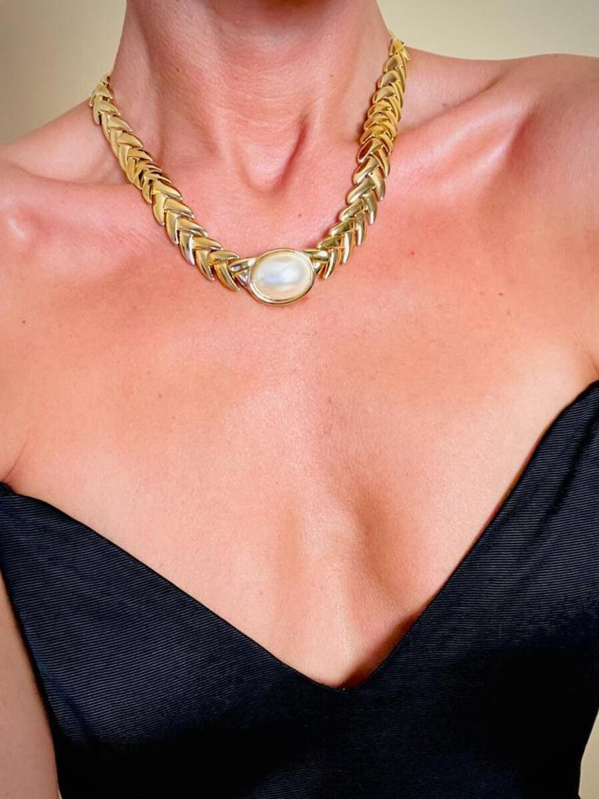 Collier oro con perla cabochon 