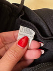 Costume intero nero con coppe preformate e dettaglio a riccio “La Perla”