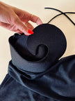 Costume intero nero con coppe preformate e dettaglio a riccio “La Perla”