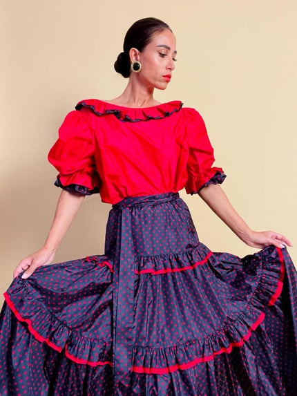 Ensemble in seta rosso e nero fantasia pois 