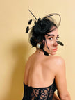 Fascinator in tulle nero e piume