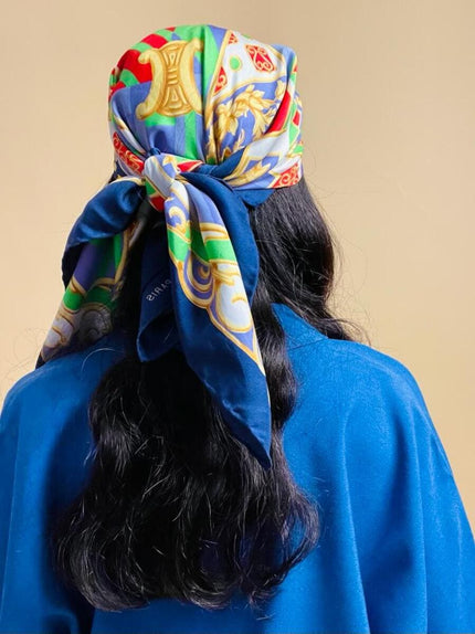 Foulard in seta fantasia araldico-barocca 