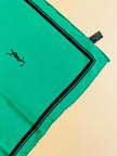Foulard in seta verde smeraldo 