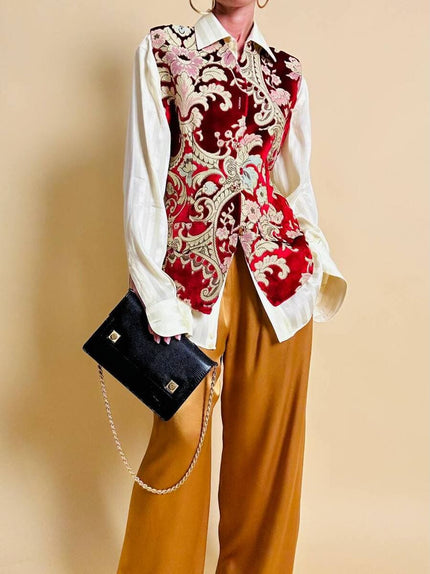 Gilet in velluto damascato con bottoni gioiello 