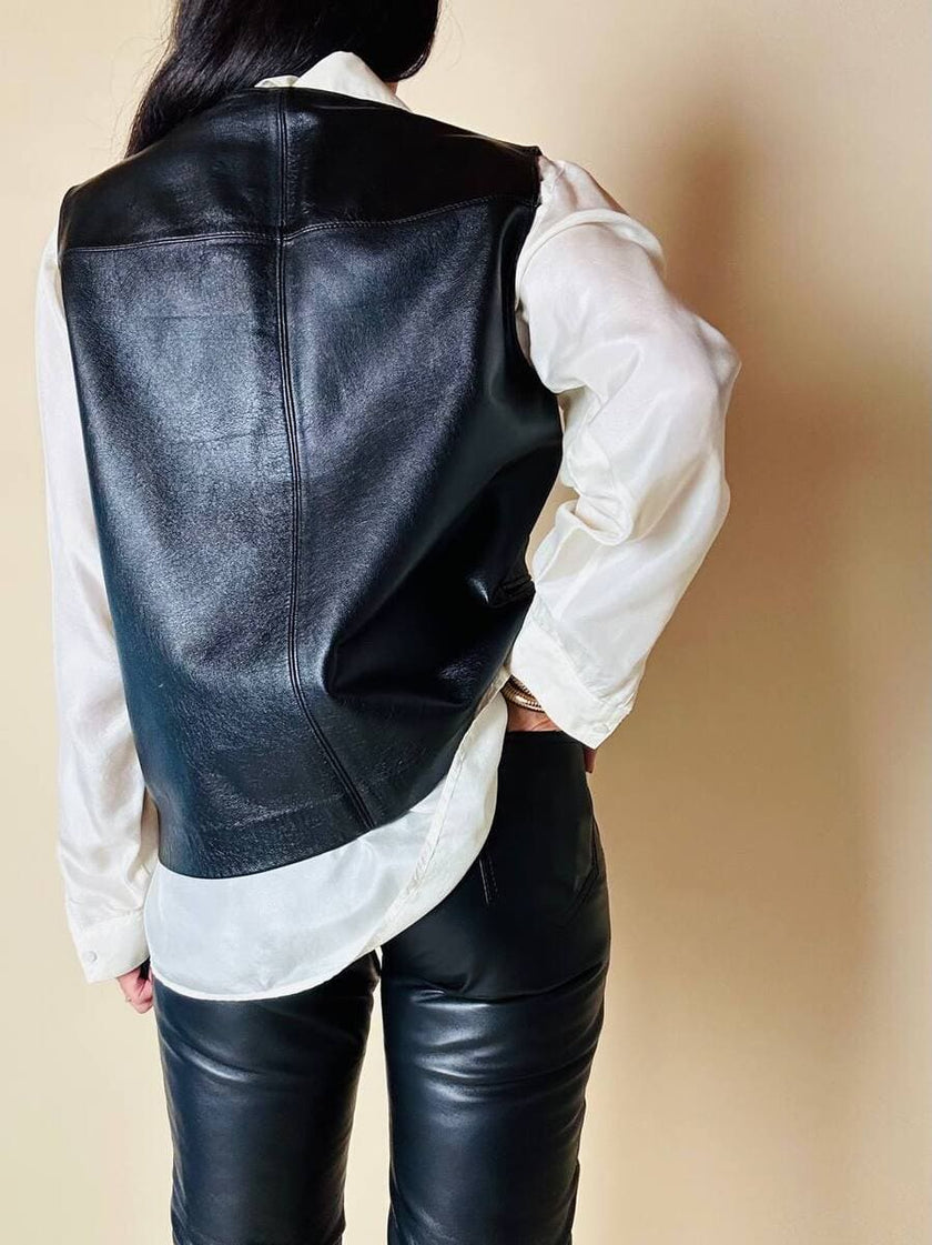 Gilet nero in pelle